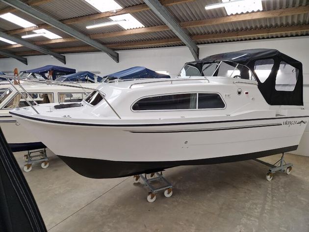 NEW VIKING 24 HILINE SPEC IN STOCK NOW