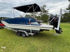 2017 Bayliner Element XR7