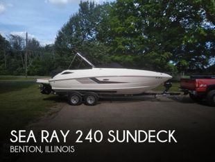 2013 Sea Ray 240 Sundeck