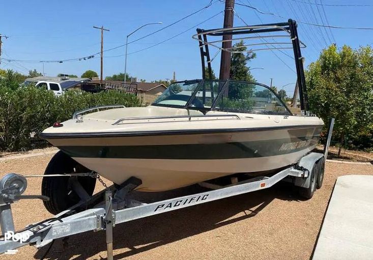 1997 Correct Craft sport nautique 210