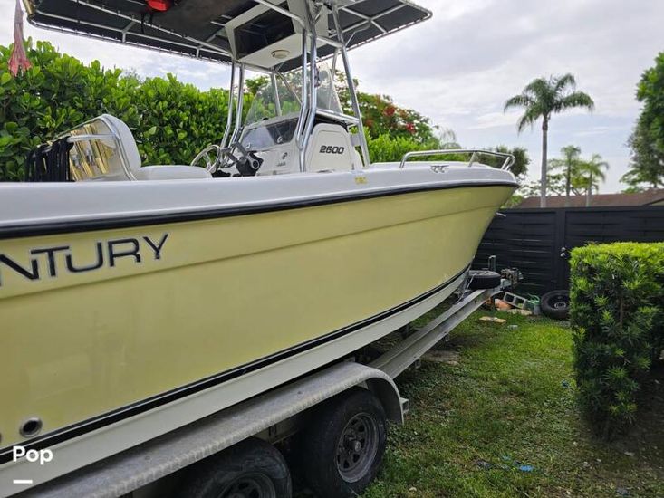 2004 Century 2600 center console