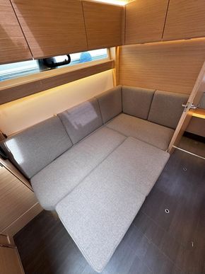 2022 Bavaria S36 Hard Top 23