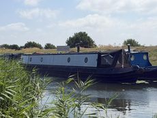 57&prime; Traditional Stern Narrow Boat &lsquo;Circle of Peace&rsquo; 