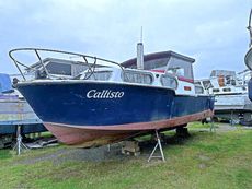 Small Houseboat Project