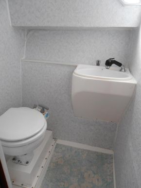 KK -Shower toilet washbasin