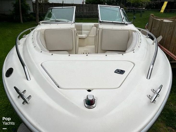 1994 Sea Ray 220 select