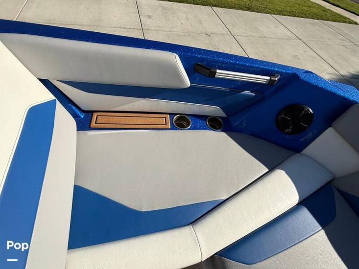 2023 Performance 24-s