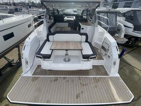 2024 Bavaria SR38HT 22