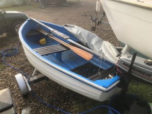 1980 10ft GRP Dinghy