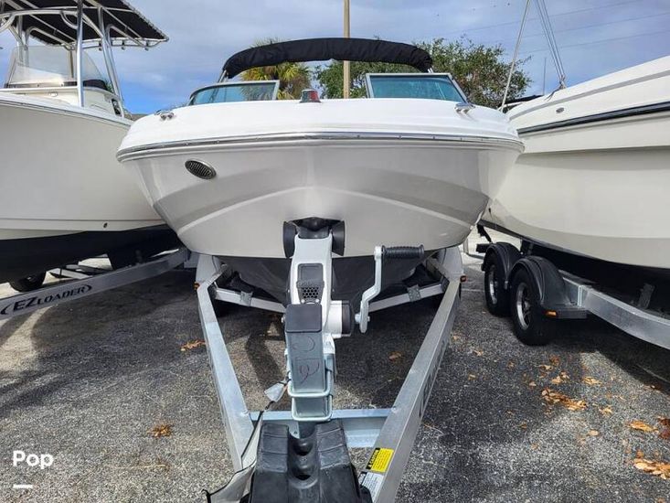 2019 Regal 21 obx