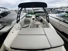 2022 Sea Ray SPX 230