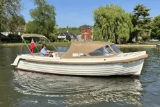 2022 Interboat Intender 820