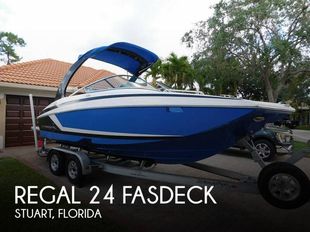2013 Regal 24 FasDeck