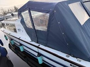 Cabin Cruiser "DIGNITY" 26FT
