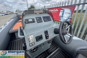 Highfield Sport 520 - engine controls