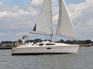Hunter Legend 326