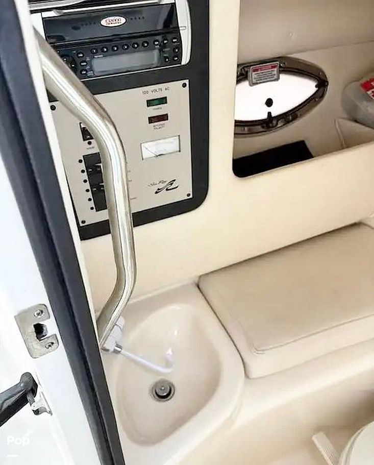 2002 Sea Ray 290 bow rider