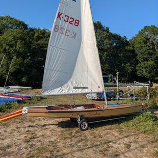 Contender - Hull No. 812