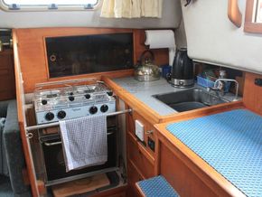 Westerly Konsort 29 fin keeled - Galley