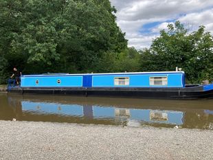 Yaya - A 58ft 2005 Liverpool Boats 2 berth cruiser stern narrowboat