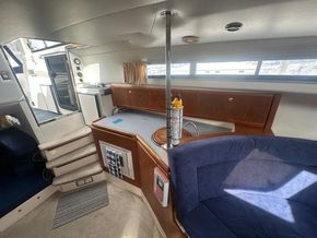 Hardy Seawings 305 HT - Galley