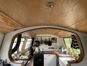 Narrowboat 70ft Cruiser Stern - Headlining