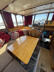 Gypsy Rose 2012 Branson Dutch Barge, 55ft x 12ft 6