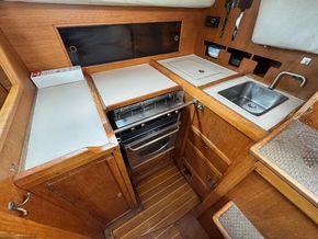 Westerly Fulmar  - Galley