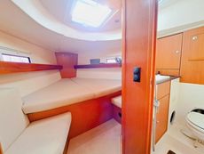 2010 Bavaria Cruiser 40