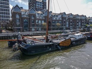 1891 Tjalk Dutch Barge 25m