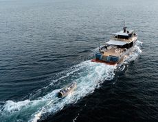 YACHT SUPPORT VESSEL CHARTER 