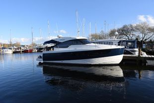 2021 Rodman Spirit 31 Outboard