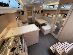 2024 Bavaria C38 8