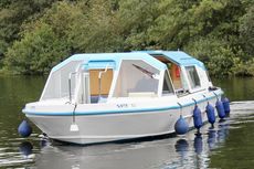 Alpha 29 river cruiser,Broads cruiser, Boat 