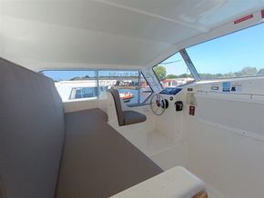 Alpha Craft Alpha 35  - Cockpit