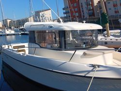 Quicksilver Arvor 730
