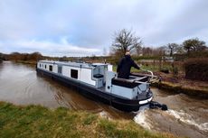 58ft 2021 Cruiser Stern Narrowboat built by Swan Boats with Bow Thrust
