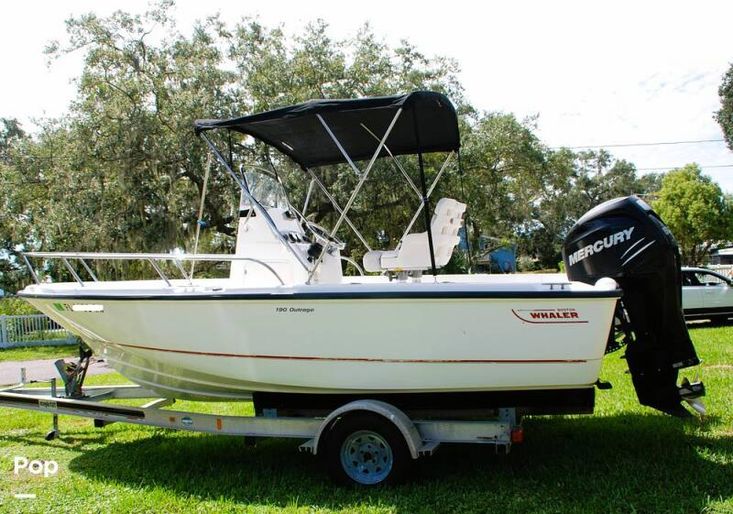 2008 Boston Whaler outrage 19