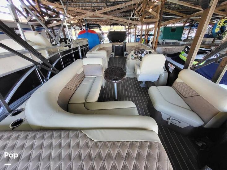 2020 Bimini 240 platinum