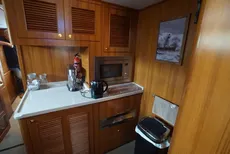 2005 Four Winns Horizon 240
