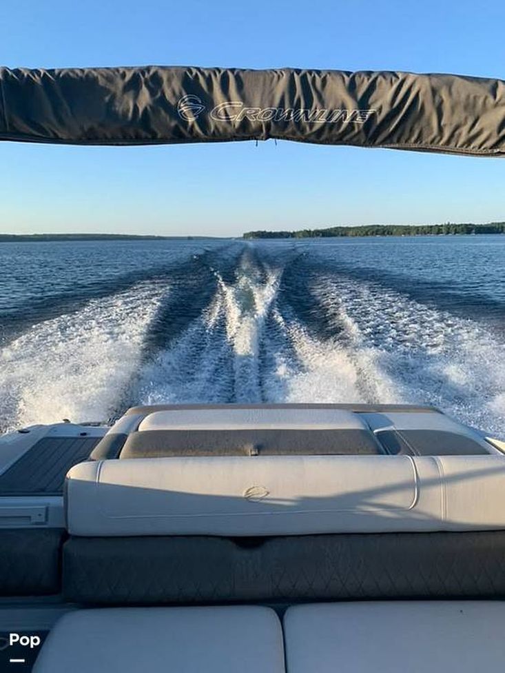 2020 Crownline 215 ss