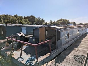 Fresh Cat - 60 x 9ft widebeam -2 bed - Roydon Marina