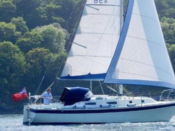 Westerly Konsort twin-bilge keel Yacht for sale
