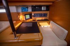 2011 Jeanneau 57