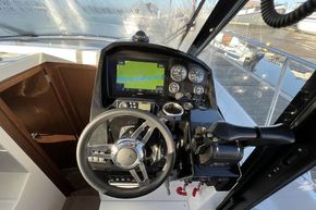 Merry-Fisher-895 -offshore-wheel