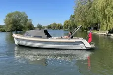 2021 Interboat Intender 820