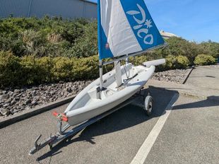 Laser Pico with Combi Trailer