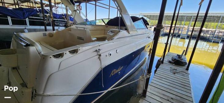 2004 Rinker Fiesta Vee 270