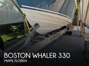 2017 Boston Whaler 330 Outrage