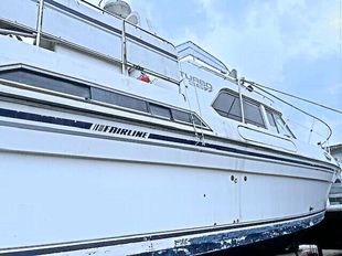 Fairline 36 Turbo Houseboat Project